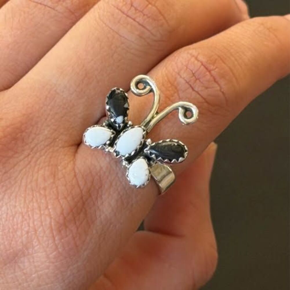🦋 White Buffalo Sterling Silver Butterfly Ring — Adjustable 7–8.5